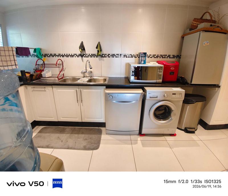 3 Bedroom Property for Sale in Hartenbos Western Cape